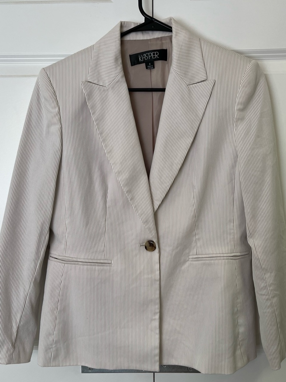 Kasper Ivory Pinstripe Single-Button Blazer